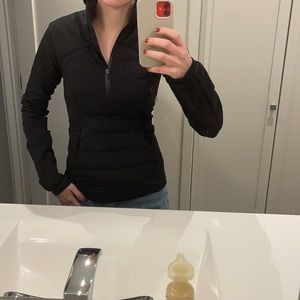 Lululemon puffer pull-over